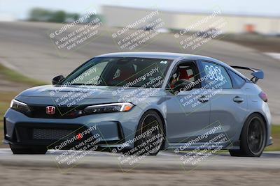 media/Mar-30-2025-Speed Ventures (Sun) [[39e6b1441d]]/Green/Session 3 (Outside Grapevine)/